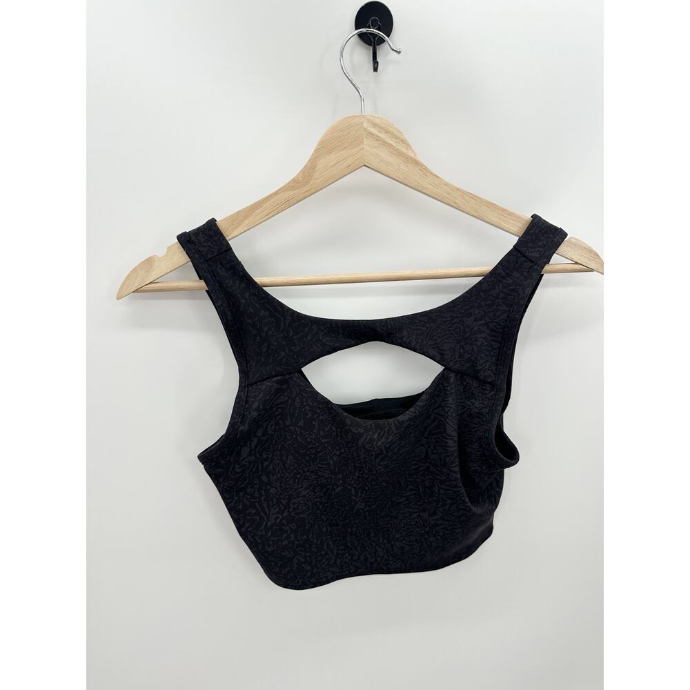 Lululemon Everlux Front Cut-Out Train Bra Black Printed Activewear Women Size 6